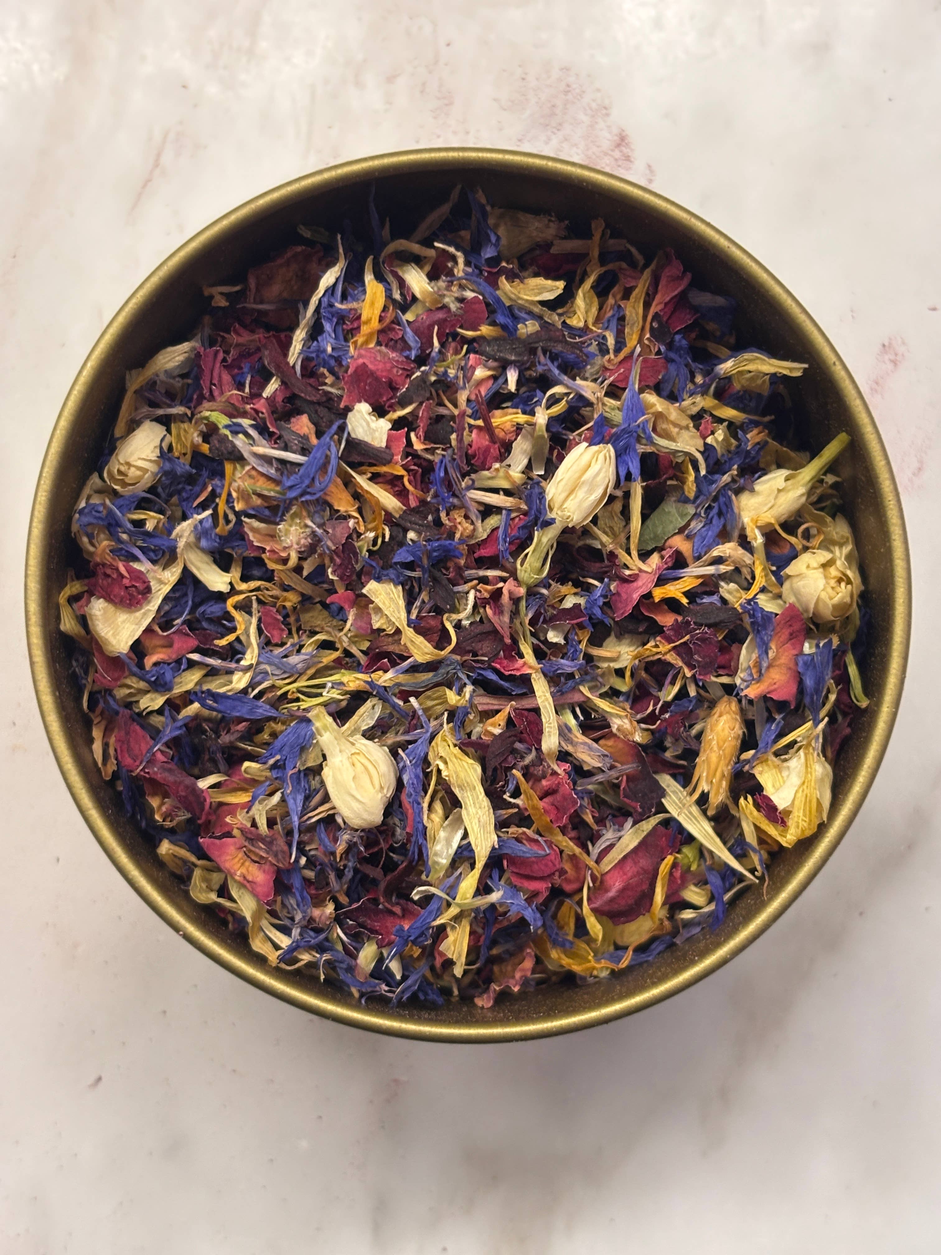 Flower Sprinkles in Gold Tin