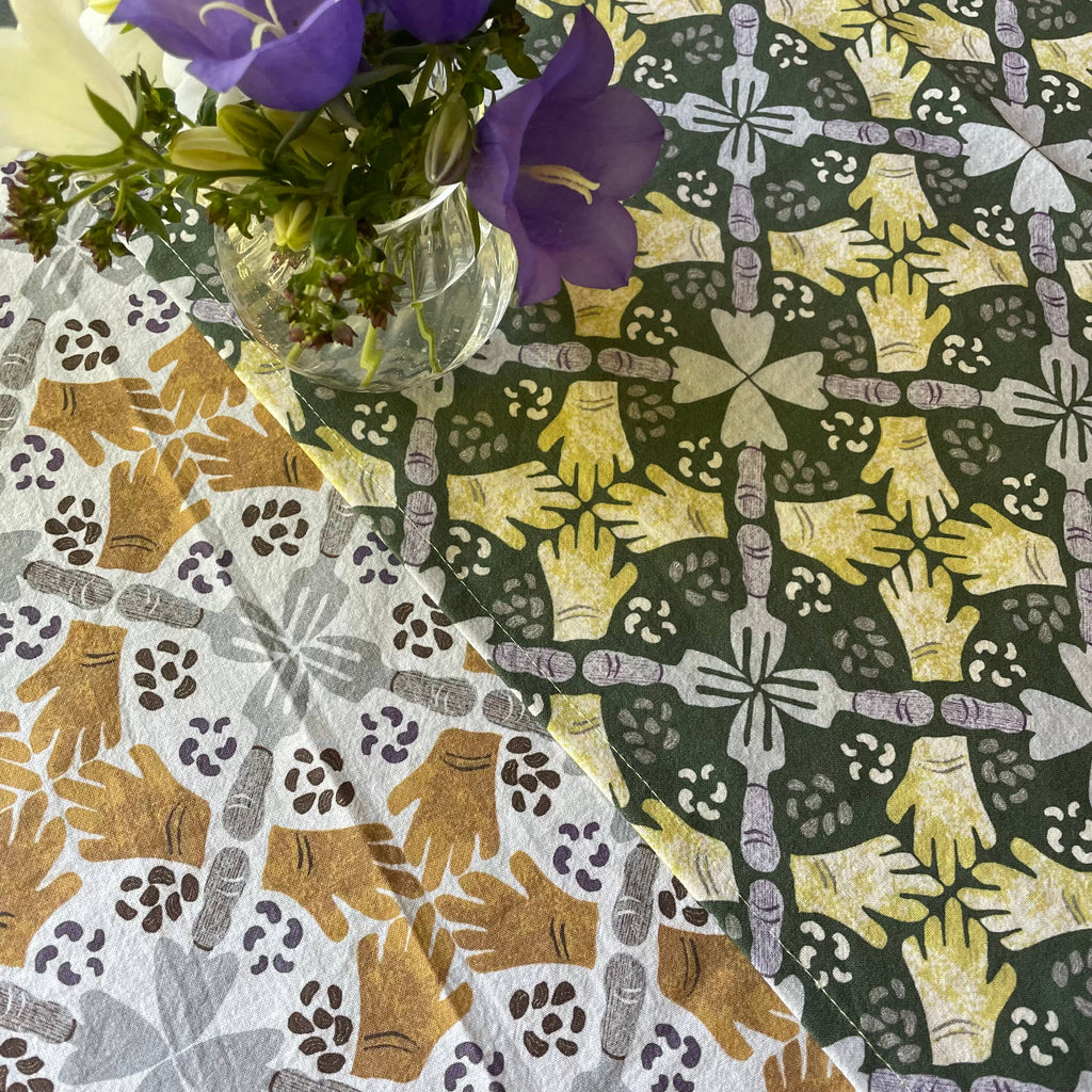 Kitchen Garden Tea Towel – Gold