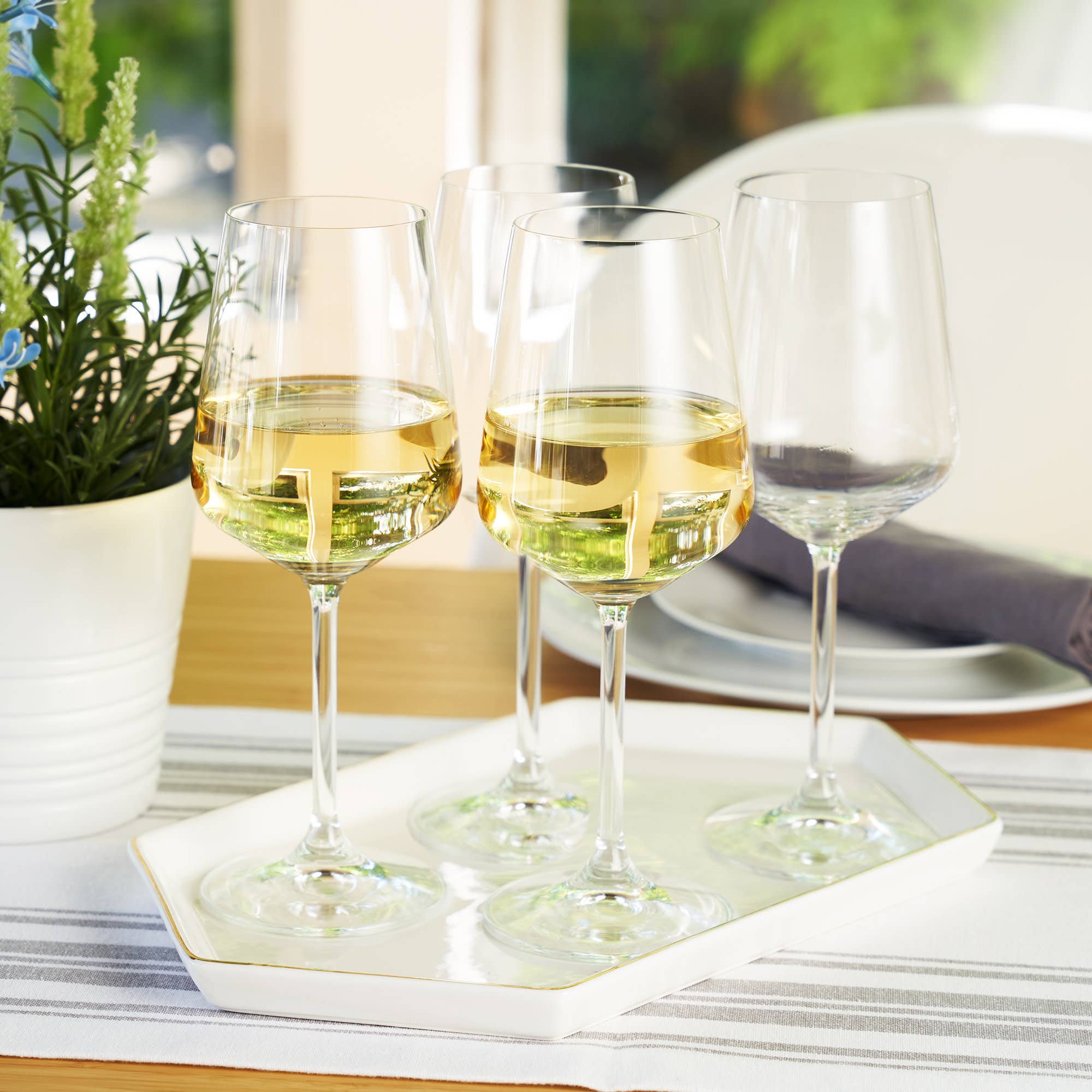Crystal White Wine Glass