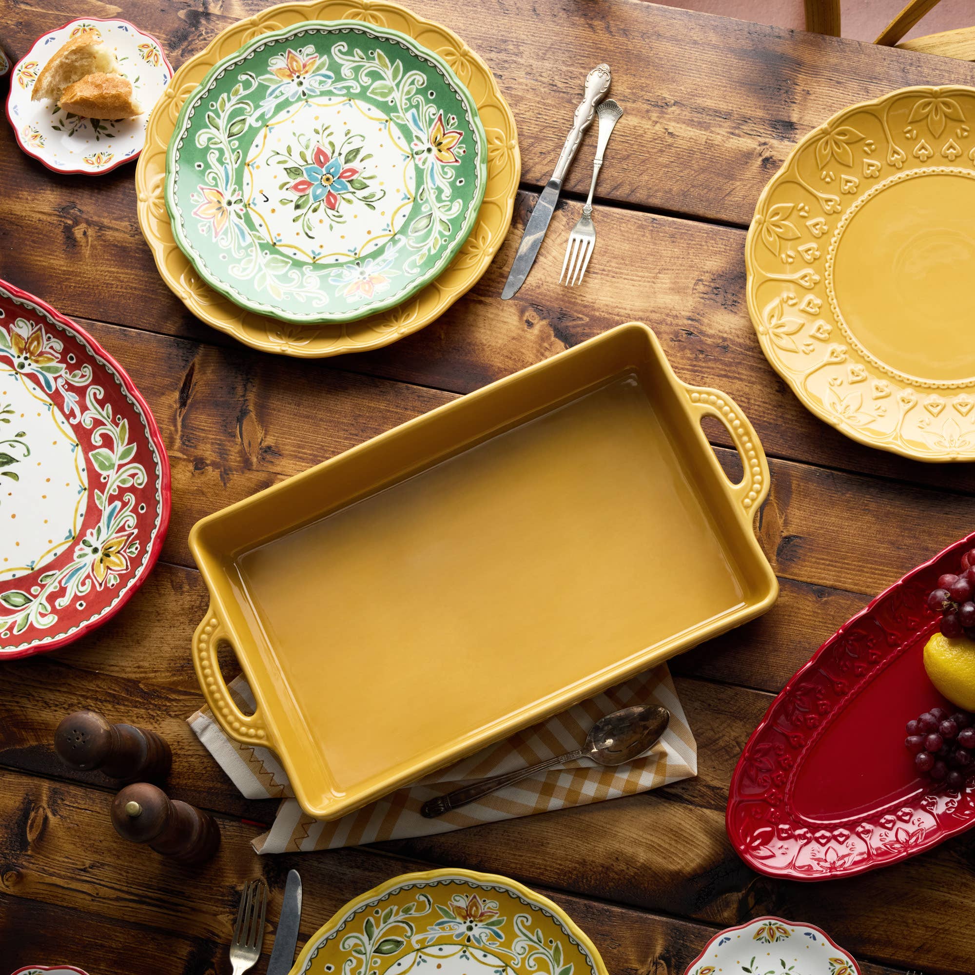 Provence Medium Rectangular Baker 14in x 8.75in